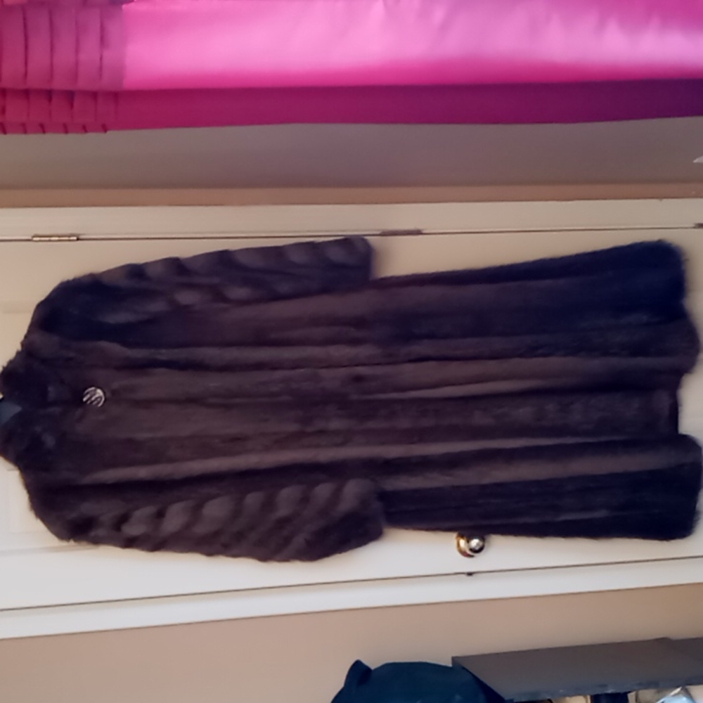 Vintage Maxi/Full Length Beaver Fur Coat Size 10-12